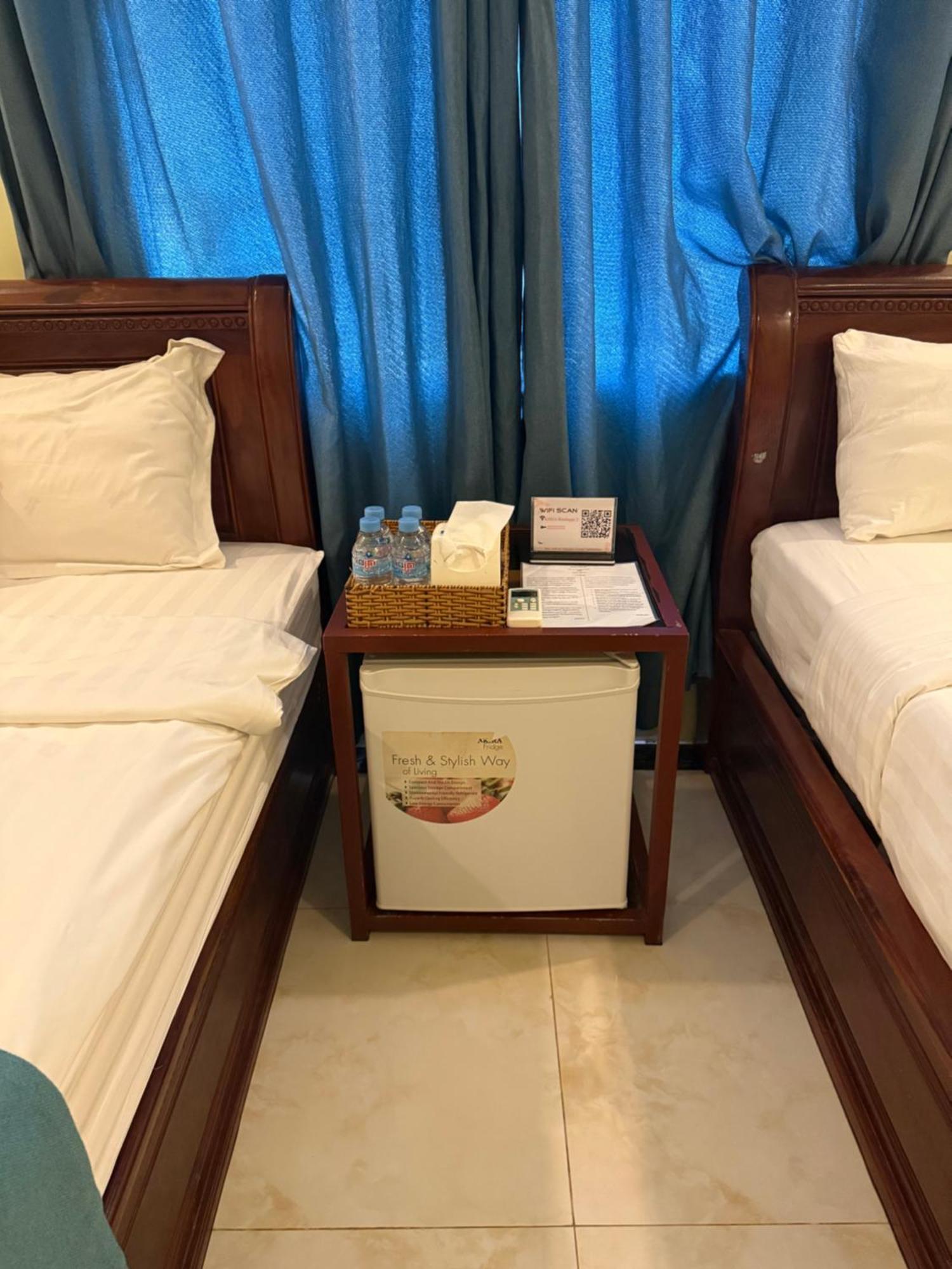 Ahha Boutique Kampot Hotel Buitenkant foto