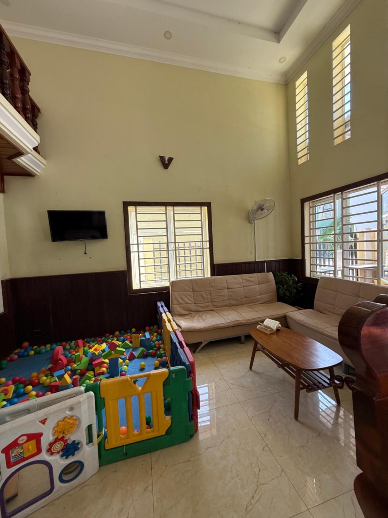 Ahha Boutique Kampot Hotel Buitenkant foto